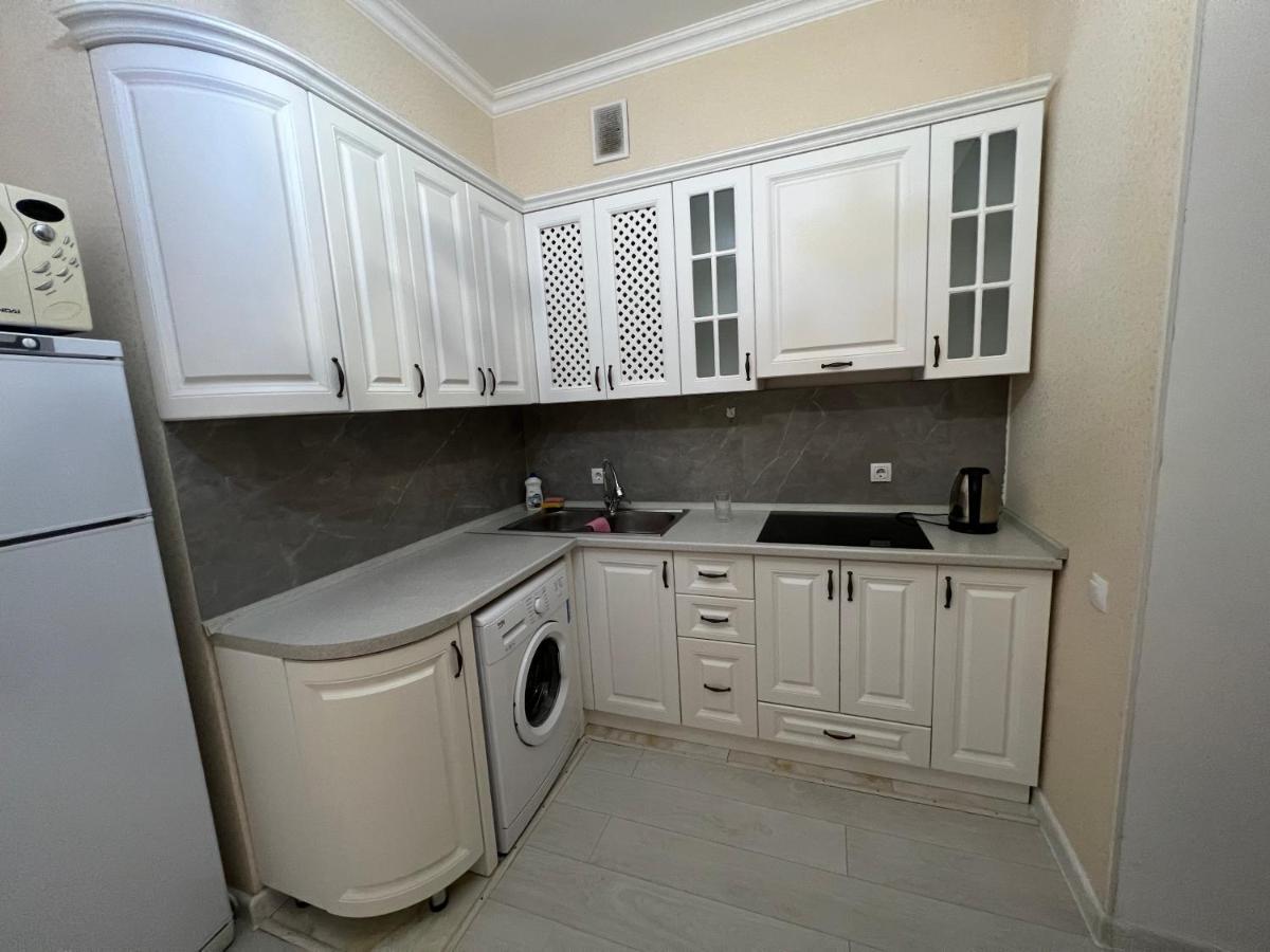 אסטנה Whitehome In Park Avenue מראה חיצוני תמונה